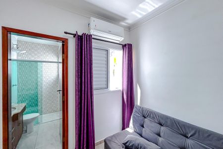Casa à venda com 180m², 3 quartos e 5 vagasSuíte 2