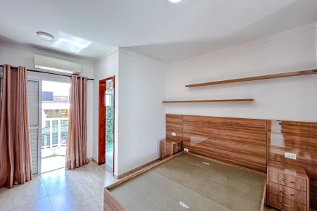Casa à venda com 180m², 3 quartos e 5 vagasSuíte 1