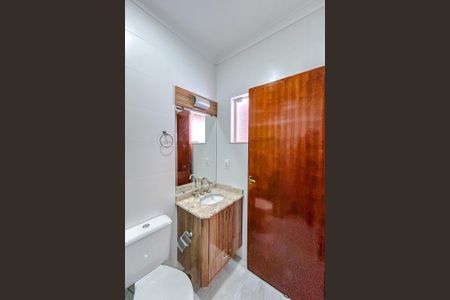 Casa à venda com 180m², 3 quartos e 5 vagasBanheiro da Suíte 3