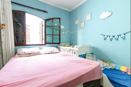 Casa à venda com 3 quartos, 135m² em Jardim Las Vegas, Santo André