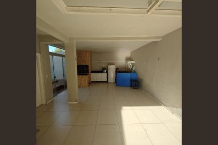 Casa à venda com 216m², 3 quartos e 3 vagasÁrea externa