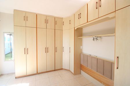 Apartamento à venda com 119m², 3 quartos e 1 vagaQuarto 2