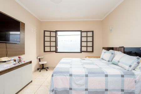 Casa à venda com 3 quartos, 195m² em Vila Junqueira, Santo André