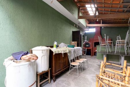 Casa à venda com 3 quartos, 195m² em Vila Junqueira, Santo André