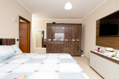 Casa à venda com 3 quartos, 195m² em Vila Junqueira, Santo André