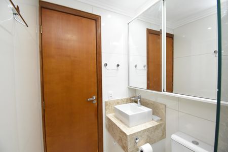 Apartamento à venda com 80m², 3 quartos e 1 vagaBanheiro 2