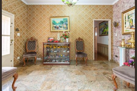 Casa à venda com 4 quartos, 320m² em Cursino, São Paulo