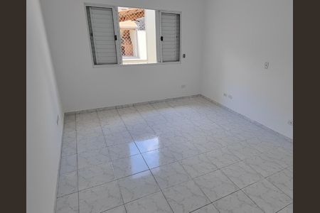 Casa à venda com 3 quartos, 200m² em Vila Nair, São Paulo