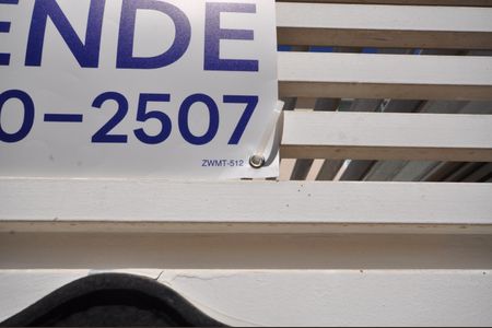 Casa à venda com 85m², 3 quartos e 2 vagasPlaca