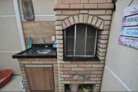 Casa à venda com 85m², 3 quartos e 2 vagasChurrasqueira