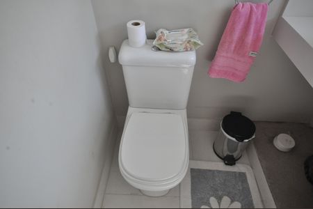 Casa à venda com 85m², 3 quartos e 2 vagasBanheiro do Quarto Suíte