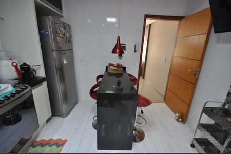 Casa à venda com 85m², 3 quartos e 2 vagasCozinha