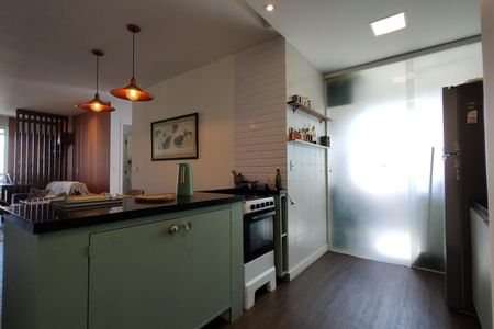 Apartamento à venda com 77m², 2 quartos e 1 vagaCozinha 