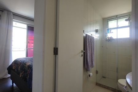 Apartamento à venda com 77m², 2 quartos e 1 vagaSuíte 2