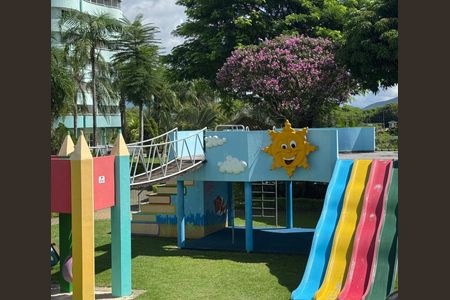 Apartamento para alugar com 77m², 2 quartos e 1 vaga