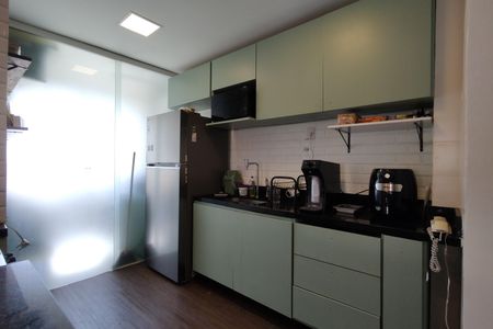 Apartamento à venda com 77m², 2 quartos e 1 vagaCozinha 