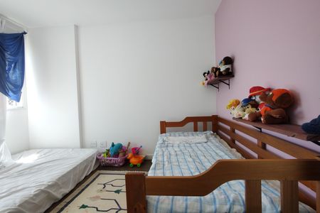 Apartamento à venda com 77m², 2 quartos e 1 vagaSuíte