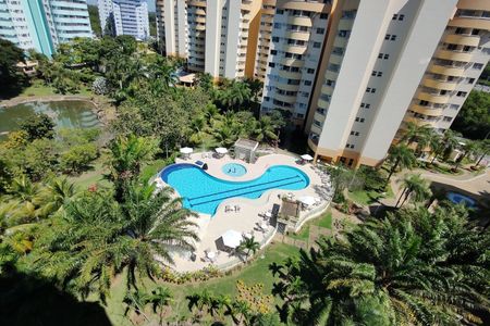 Apartamento à venda com 77m², 2 quartos e 1 vagaÁrea comum - Piscina