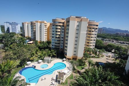 Apartamento à venda com 77m², 2 quartos e 1 vagaVista Varanda da Suíte 2