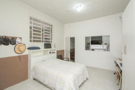 Casa à venda com 3 quartos, 215m² em Vila Oratorio, São Paulo