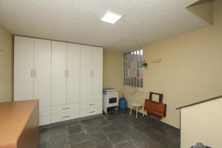 Casa à venda com 3 quartos, 215m² em Vila Oratorio, São Paulo