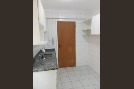 Apartamento à venda com 74m², 2 quartos e 1 vagaCozinha