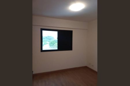 Quarto de apartamento à venda com 2 quartos, 74m² em Caxingui, São Paulo