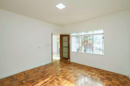 Casa à venda com 3 quartos, 220m² em Campo Belo, São Paulo