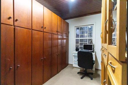 Casa à venda com 2 quartos, 130m² em Vila Mariana, São Paulo