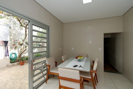 Casa à venda com 3 quartos, 203m² em Ipiranga, São Paulo