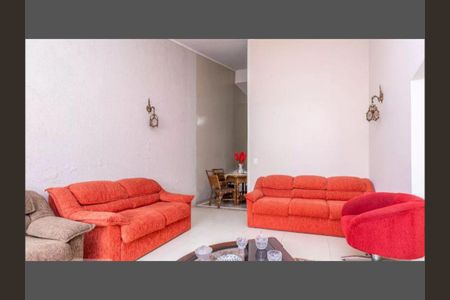 Casa à venda com 3 quartos, 200m² em Imirim, São Paulo