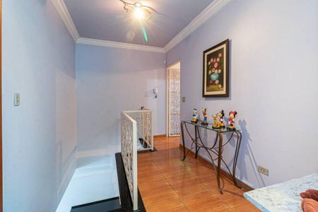 Casa à venda com 3 quartos, 357m² em Vila Monumento, São Paulo