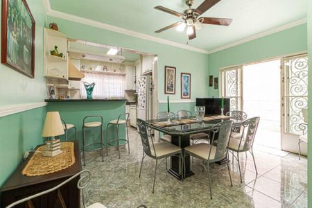 Casa à venda com 3 quartos, 357m² em Vila Monumento, São Paulo