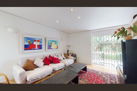 Casa à venda com 6 quartos, 600m² em Pacaembu, São Paulo