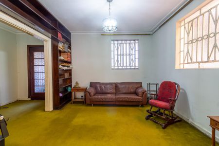 Casa à venda com 3 quartos, 260m² em Vila Monumento, São Paulo