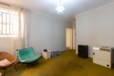 Casa à venda com 3 quartos, 260m² em Vila Monumento, São Paulo