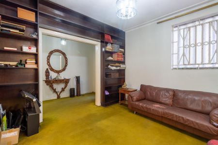 Casa à venda com 3 quartos, 260m² em Vila Monumento, São Paulo