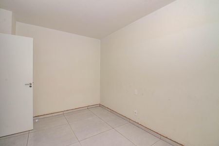 Quarto 2 de apartamento para alugar com 2 quartos, 50m² em Parque Santa Fé, Porto Alegre