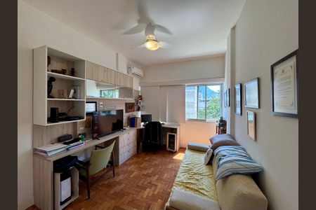 Apartamento à venda com 102m², 3 quartos e 1 vagaQuarto 2