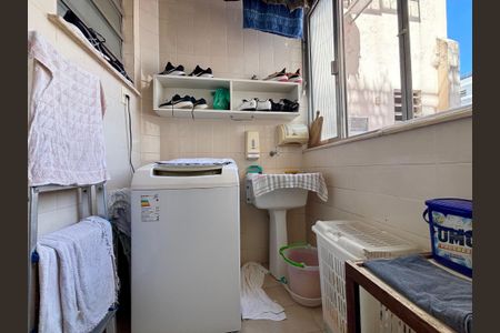 Apartamento à venda com 102m², 3 quartos e 1 vagaÁrea de serviço