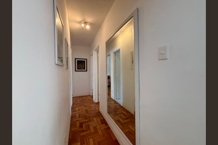Apartamento à venda com 102m², 3 quartos e 1 vagaSala - corredor de acesso