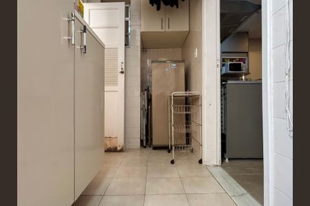 Apartamento à venda com 102m², 3 quartos e 1 vagaÁrea de serviço