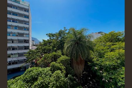 Apartamento à venda com 102m², 3 quartos e 1 vagaQuarto 2 - vista