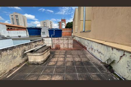 Casa à venda com 150m², 2 quartos e 1 vagaÁrea de Serviço