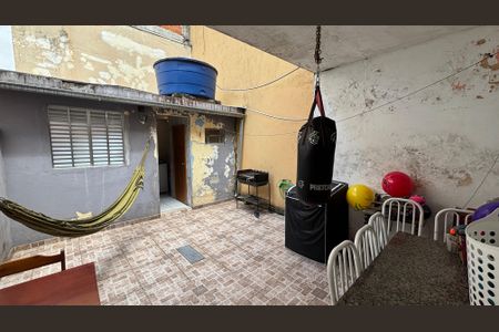 Casa à venda com 150m², 2 quartos e 1 vagaQuintal - Area de Serviço