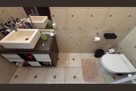 Casa à venda com 150m², 2 quartos e 1 vagaBanheiro