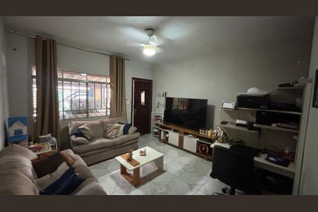 Casa à venda com 150m², 2 quartos e 1 vagaSala