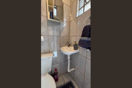 Casa à venda com 150m², 2 quartos e 1 vagaArea de Serviço - Banheiro