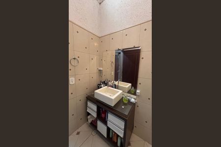 Casa à venda com 150m², 2 quartos e 1 vagaBanheiro