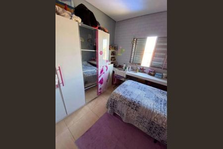 Casa para alugar com 150m², 4 quartos e 1 vagaQuarto